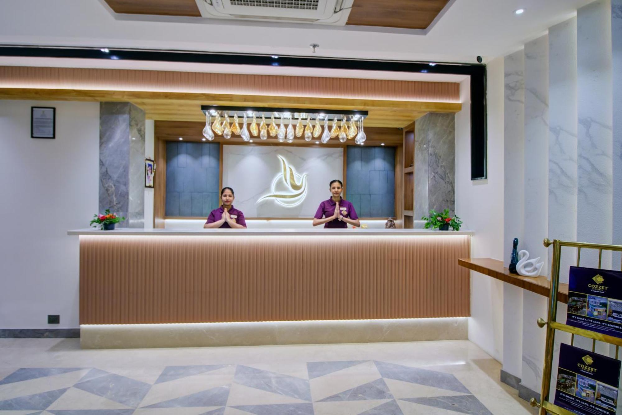 Cozzet Victoria Hotel Bhubaneswar Ngoại thất bức ảnh
