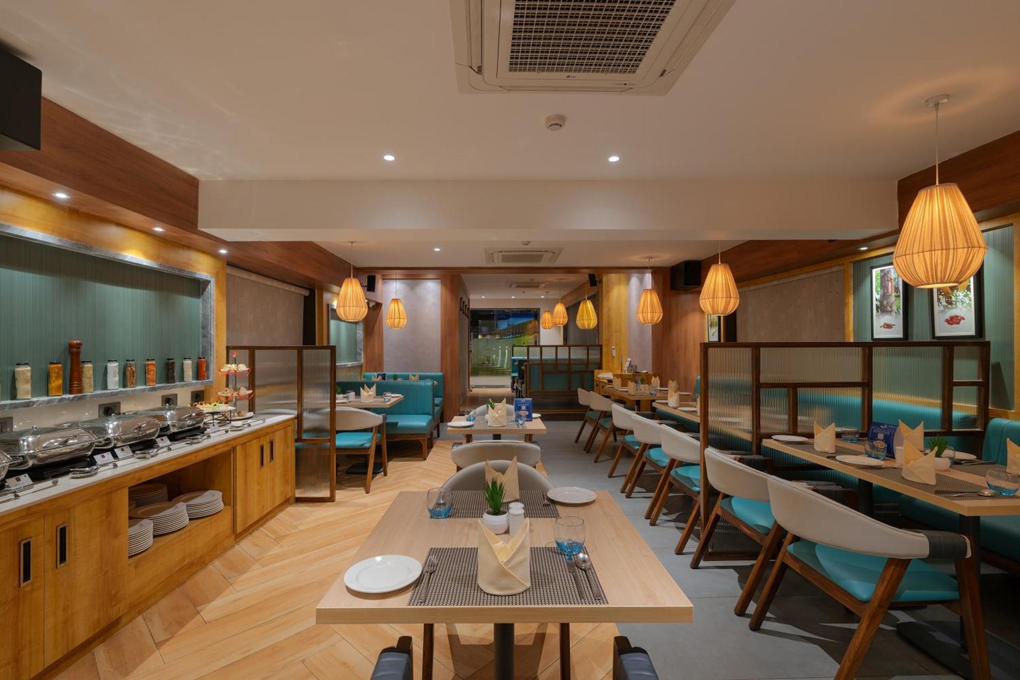 Cozzet Victoria Hotel Bhubaneswar Ngoại thất bức ảnh